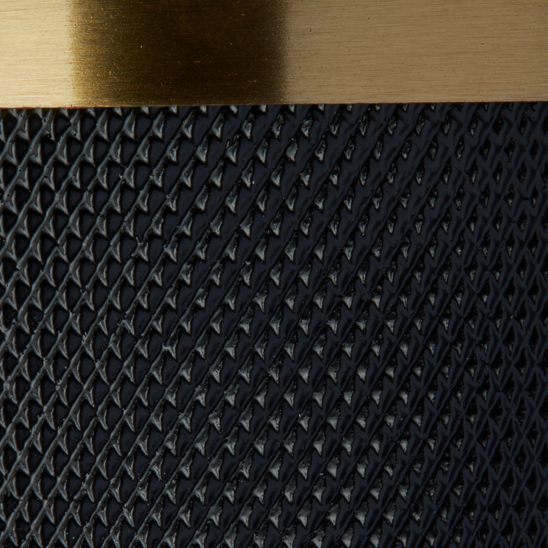 Knurled Pillar Table Lamp