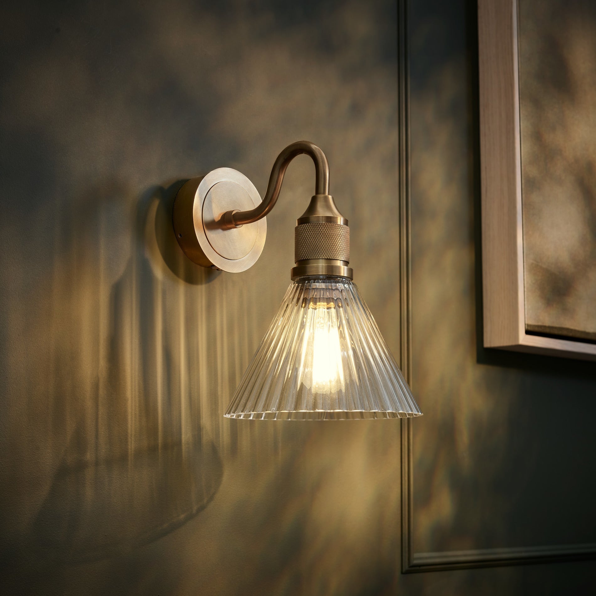 Noho Glass Ribbed Funnel Swan Neck Wall Light - 7 Inch
