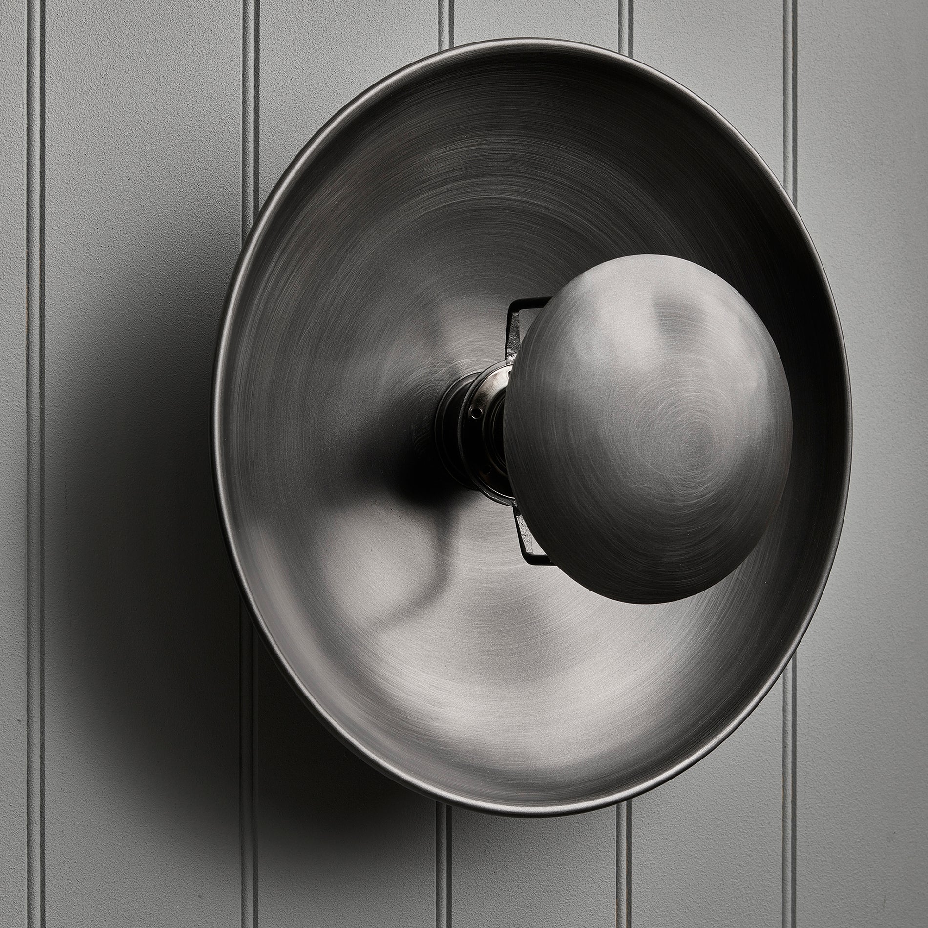 Boston Round Metal Diffuser Wall Light